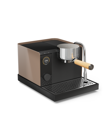 Fellow Espresso Series 1: pressure control, wooden portafilter, digital display.